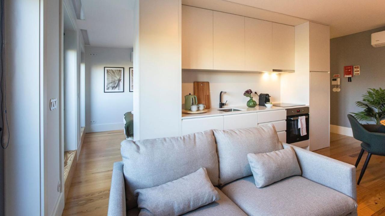 Stylish Studio W/ Ac & Balcony By Lovelystay OOporto Exterior foto